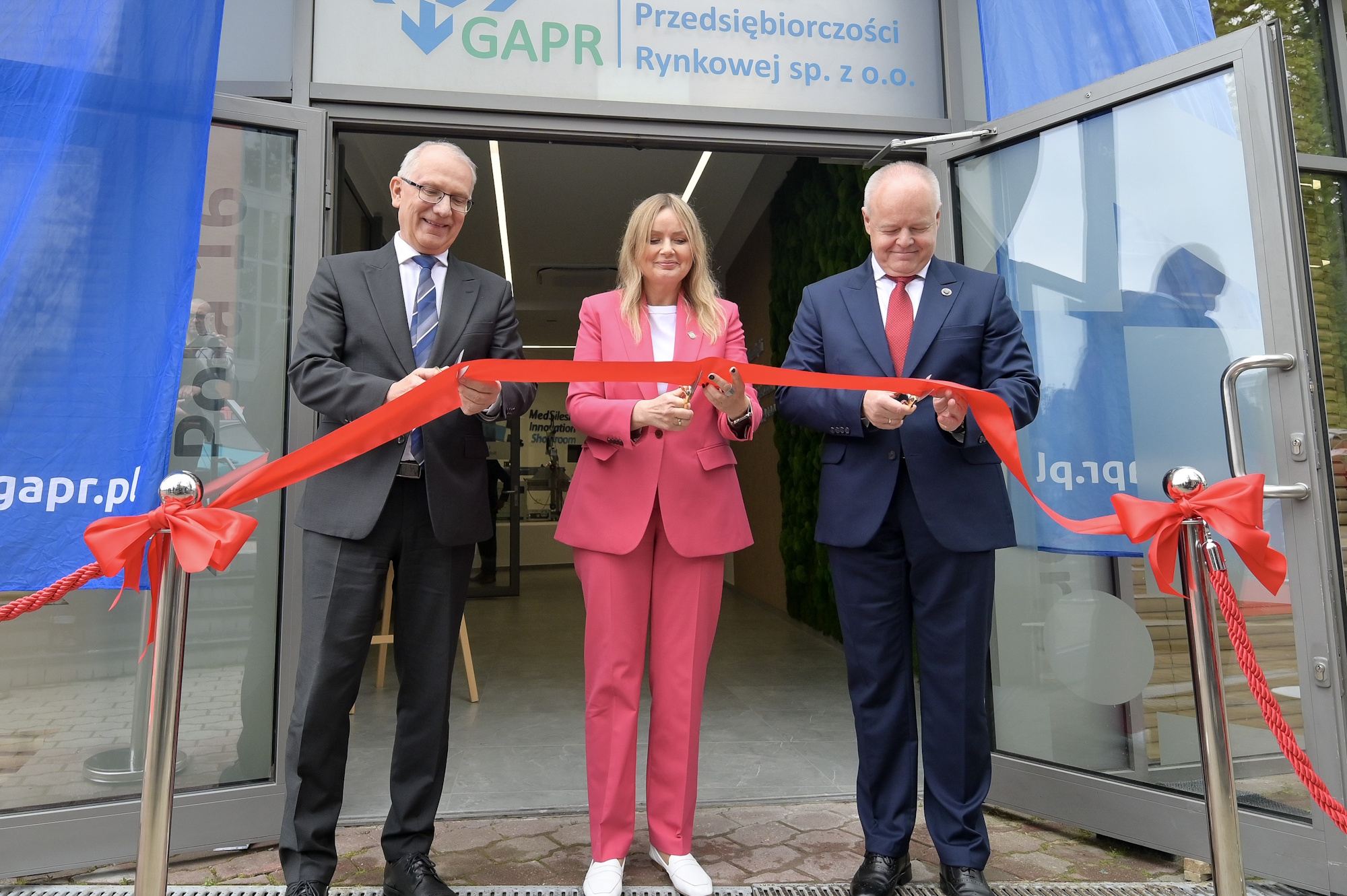 W Gliwicach uruchomiono MedSilesia Innovation Showroom – przestrzeń, w której technologie medyczne mają być nie tylko prezentowane, ale przede wszystkim sprawdzane, ulepszane i przygotowywane do realnego wdrożenia