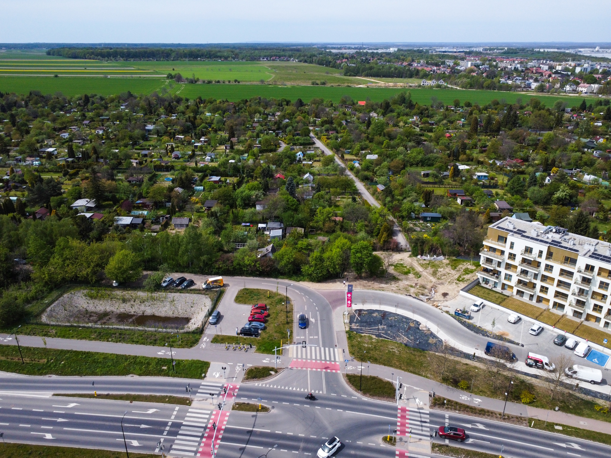 Planowane przedłużenie ul. Sowińskiego, o długości około 620 metrów, ma być drogą lokalną, o spokojniejszym charakterze – z jednym pasem ruchu w każdą stronę, o szerokości 5–6 metrów